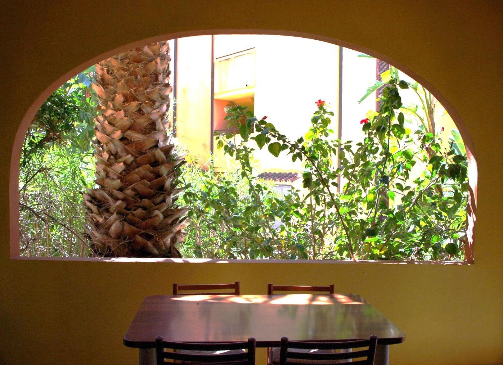 Nest House - Esclusivo Appartamento Marina Di Olbia- Mater Olbia - Beaches - Close To The Airport - Private Parking- Full Comforts - Exteriör bild